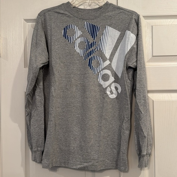 ADIDAS youth XL long-sleeve graphic tee - Picture 1 of 10